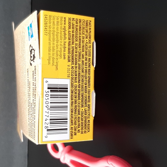 UglyDolls Moxy To-Go Stuffed Animal Doll Bag Clip 4.75" - Picture 7 of 9